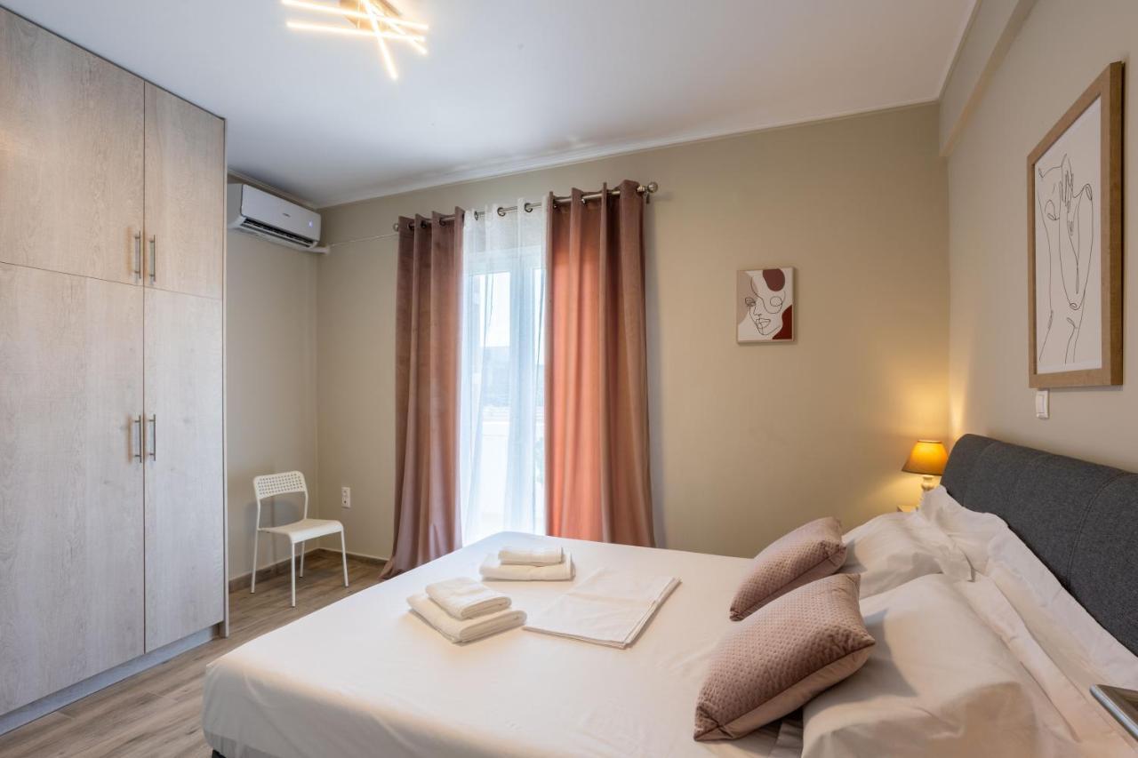 Luxury & Cozy Apartment Messíni Esterno foto