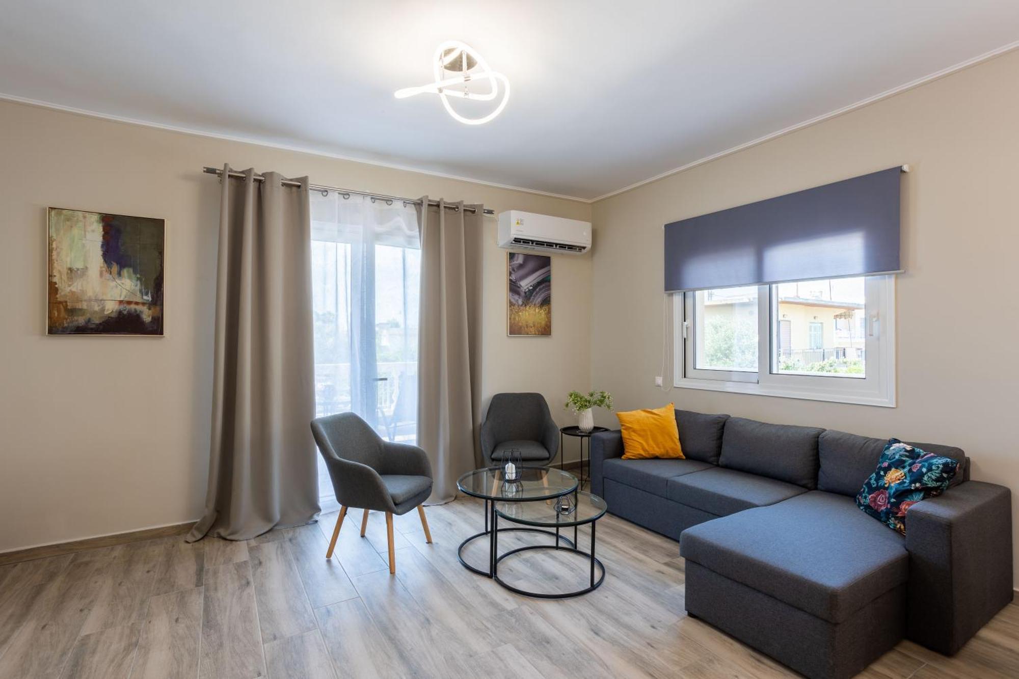 Luxury & Cozy Apartment Messíni Esterno foto